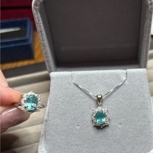 Elegant Sterling Silver Green Apatite Pendant and Ring (7) set! Genuine Apatite.